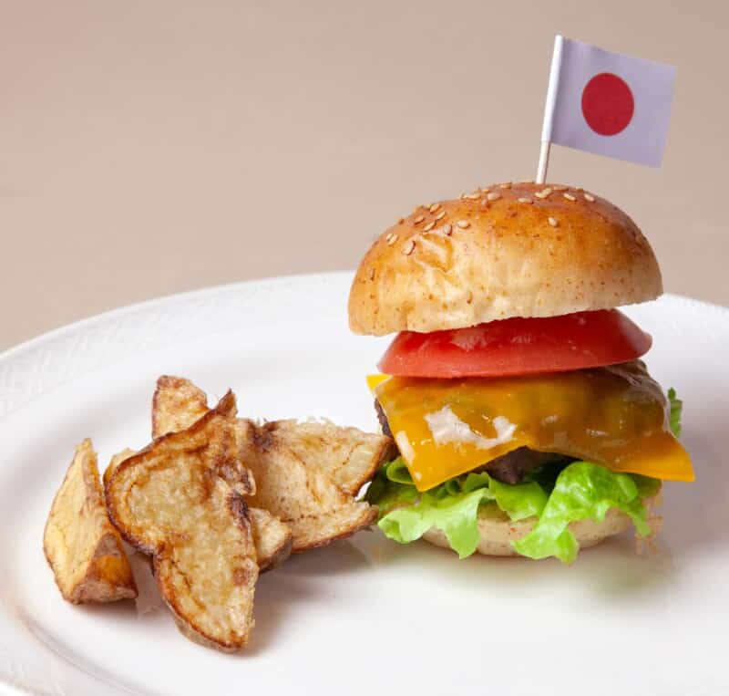 キッズチーズバーガー｜軽井沢でハンバーガー・お弁当のテイクアウト・デリバリーなら軽井沢バーガーカンパニー